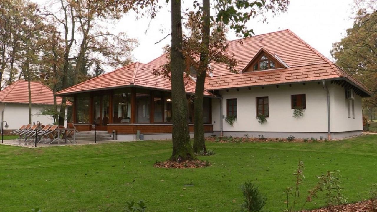 Hodoseri Vadaszhaz Bakonyszentlaszlo Exteriér fotografie
